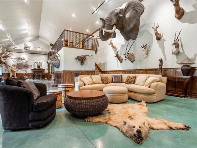 House for sale in Ark