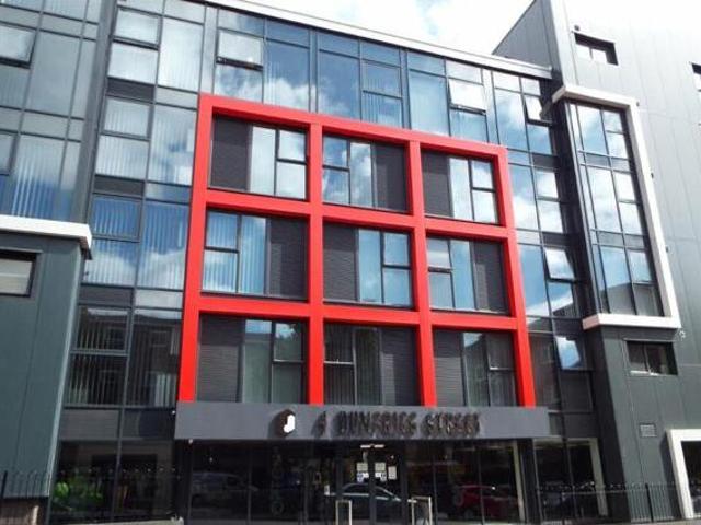 House for sale in Luton, England