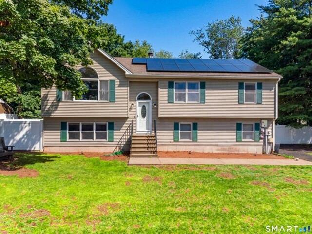 House for sale in North Haven, Connecticut