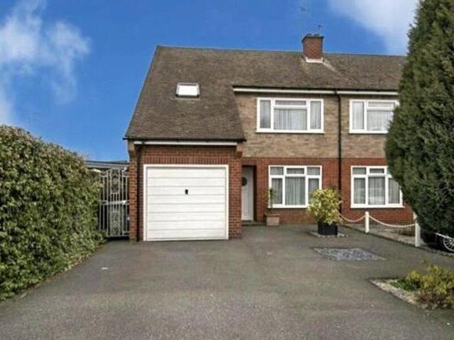 House for rent in Ripley Springs, Runnymede