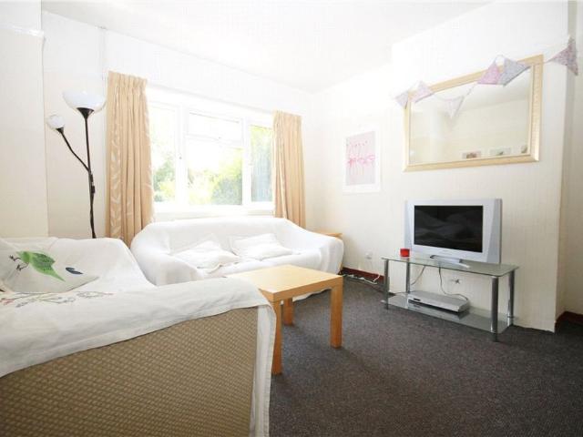 House for rent in Ripley Springs, Row Town