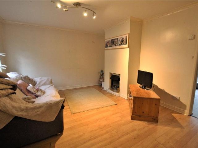 House for rent in Ripley Springs, Row Town