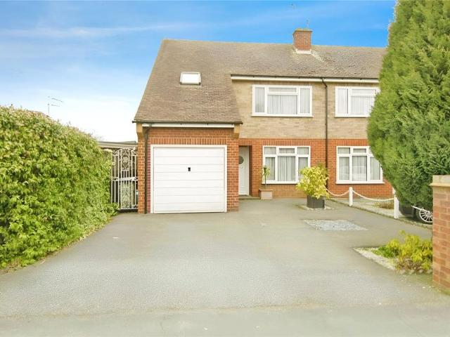 House for rent in Ripley Springs, Row Town