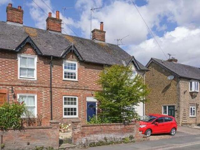 House for sale in Caldecott, Dromore
