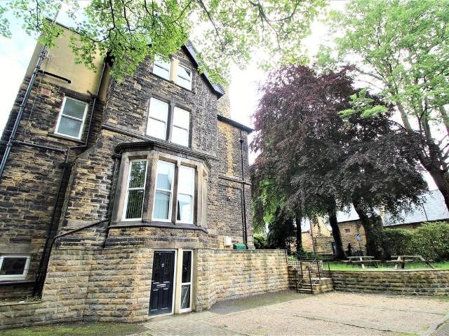 House for rent in Headingley Hill, Leeds