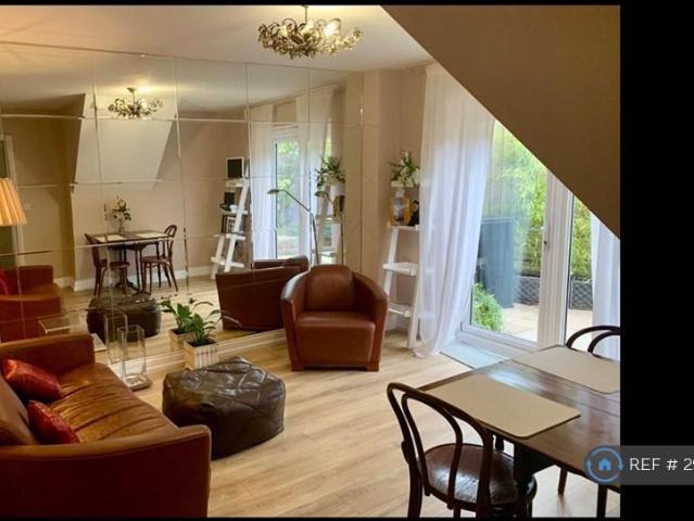 House for rent in California, Key Street