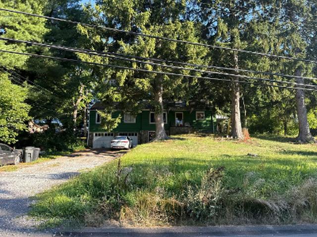 House for sale in Crescent, Pennsylvania