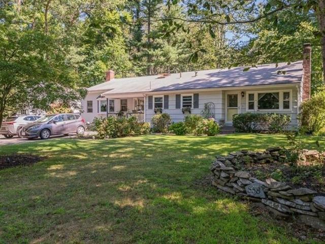 House for sale in Hanson, Massachusetts