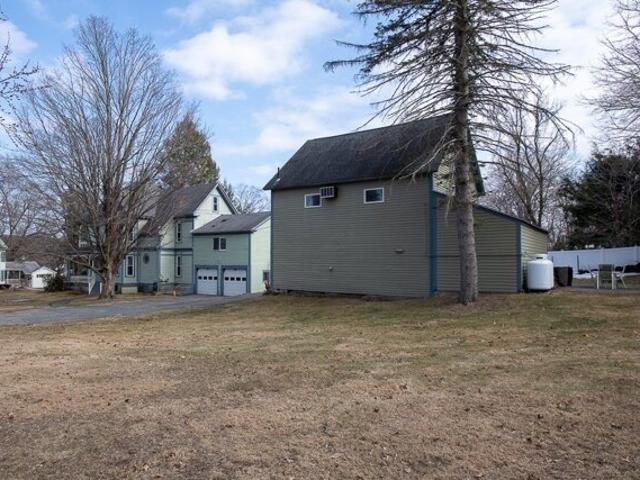 House for sale in Hampden, Massachusetts