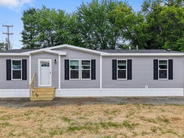 Property for sale in Newport, Maine
