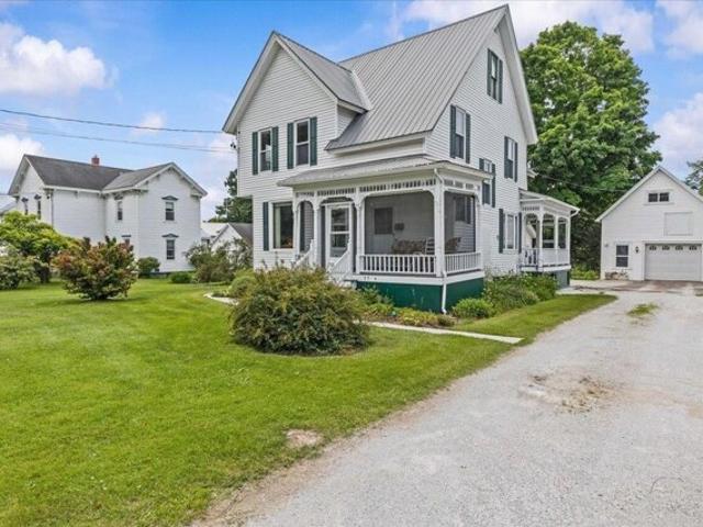 House for sale in Swanton Village, Highgate