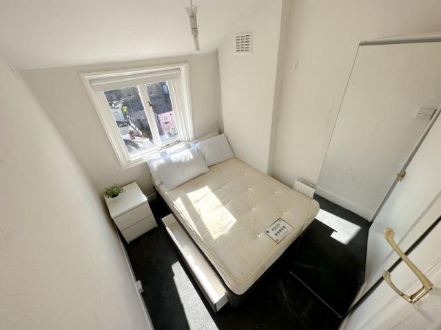 House for rent in Paddington, Greater London