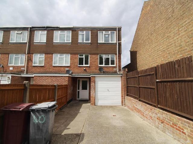 House for rent in Whitley, Reading