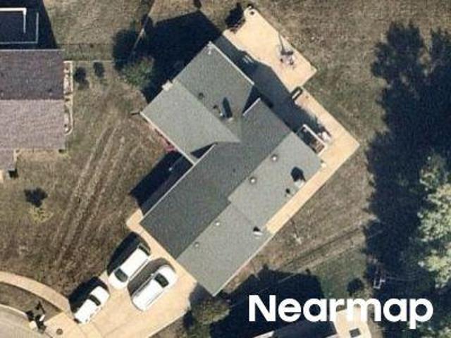 House for sale in Streamwood, Illinois