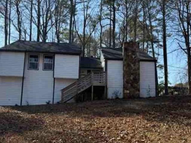 House for sale in Red Oak, Georgia