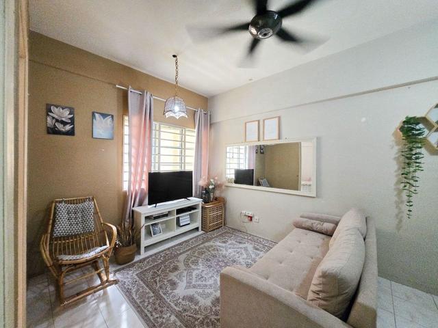 Serviced Residence for sale in Langat, Selangor