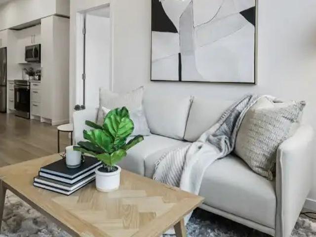 Apartment for rent in Springbank Hill, Calgary