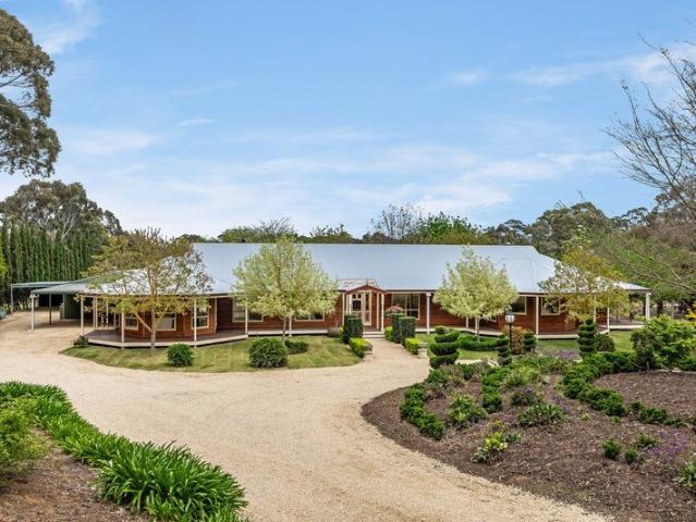 House for sale in Littlehampton, Mount Barker District Council