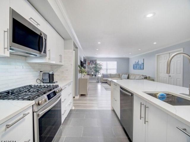 Condo for sale in Montville, New Jersey