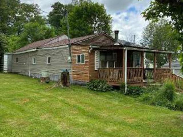 House for sale in Fairview, Town of Castile