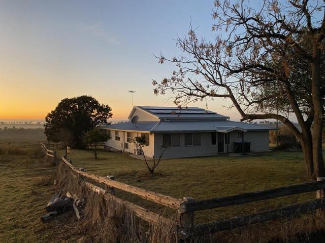 Cottage for sale in Mendooran, New South Wales