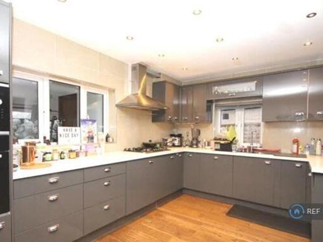House for rent in Batchworth, Hertfordshire