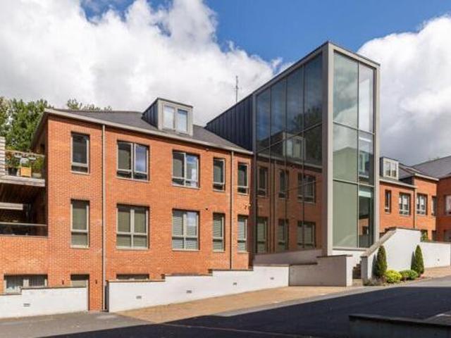 House for sale in Harrogate, North Yorkshire