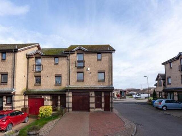House for sale in Linlithgow, Scotland