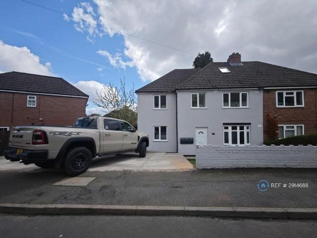 House for rent in Dixon's Green, West Midlands