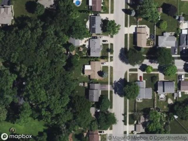 House for sale in Medinah, Illinois