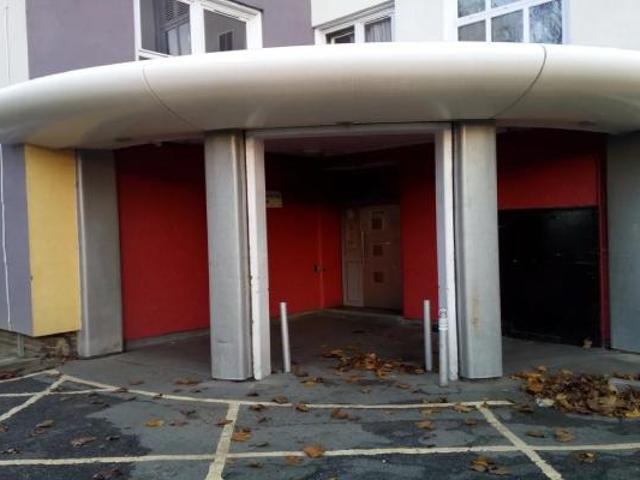 Apartment for rent in Charlton, Greater London