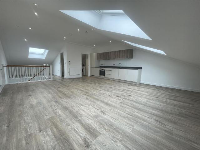 House for rent in Winklebury, Priest Down