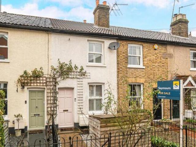 House for sale in Weybridge, Elmbridge