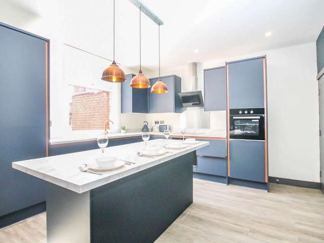 Room for rent in Armley, West Yorkshire
