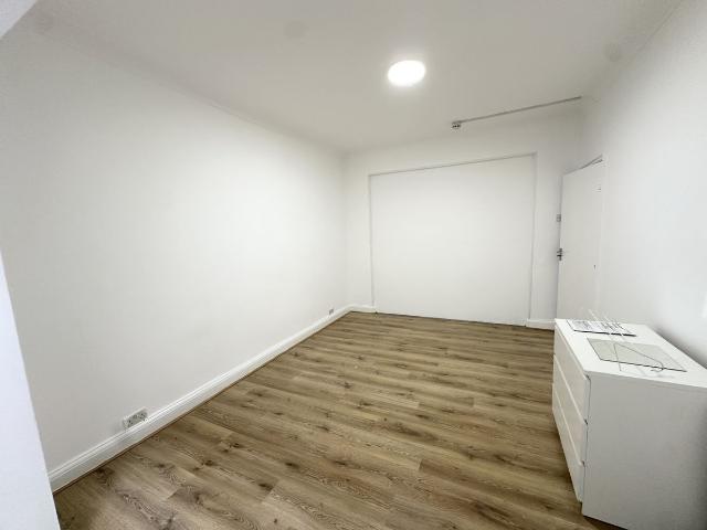 Room for rent in Kingsbury, Greater London