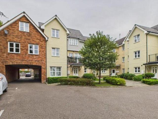 House for sale in New Town, Horsham