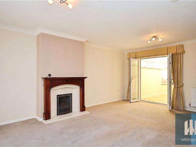 House for rent in Lower Hopton, Mirfield