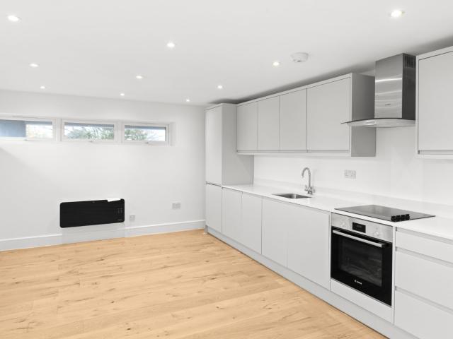 Apartment for rent in Chalkwell, Oad Street