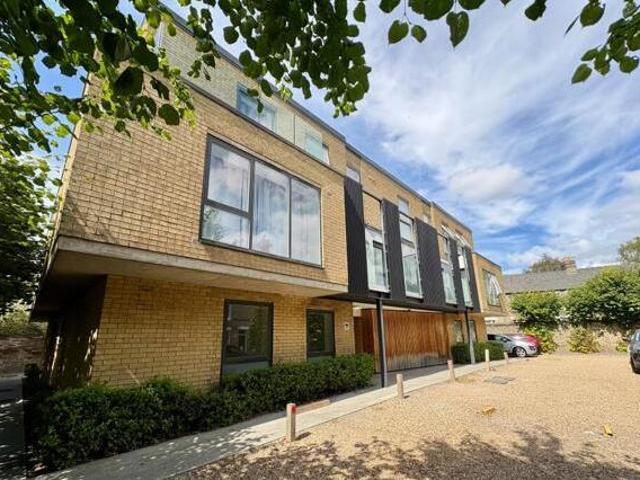 House for sale in Chesterton, Arbury
