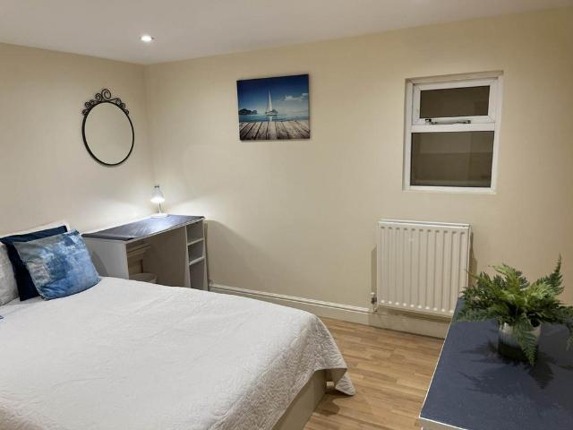 House for rent in Charlotteville, Guildford