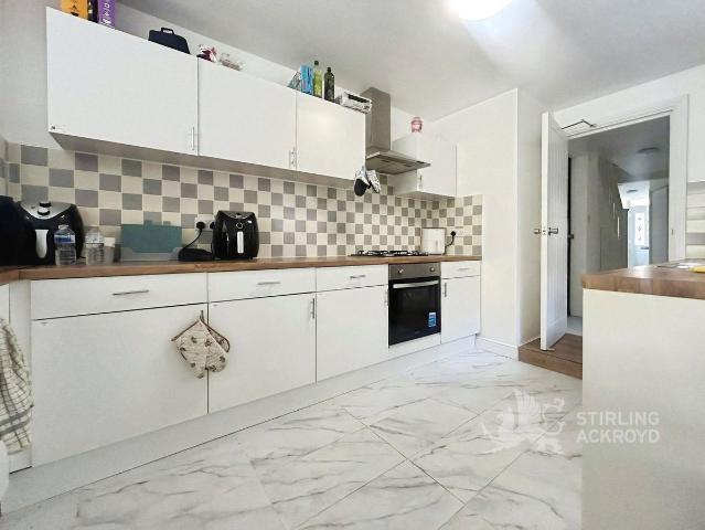 Room for rent in Charlotteville, Westborough
