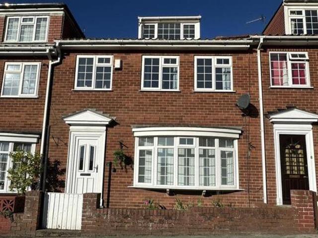 House for sale in The Old Town, Scarborough