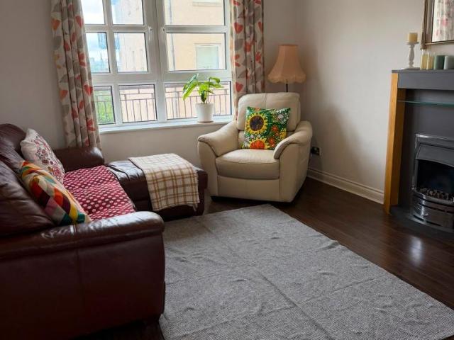 Apartment for rent in Lorne, Leith
