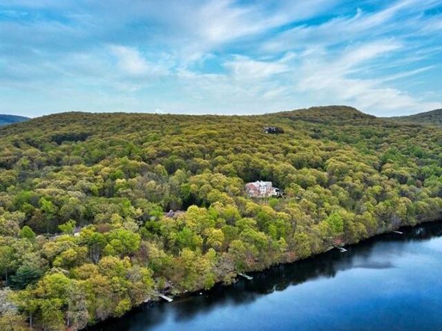 Land for sale in Sloatsburg