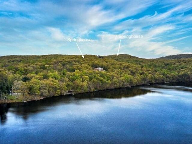 Land for sale in Sloatsburg