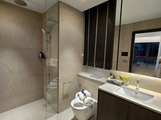 Condominium for sale in 23 North West