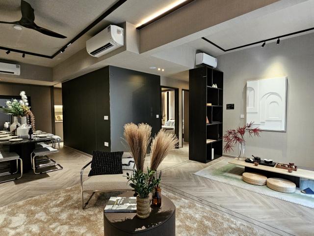 Apartment for sale in Yishun, 27 Far North, Yishun