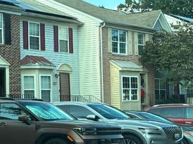 Condo for sale in Oxon Hill