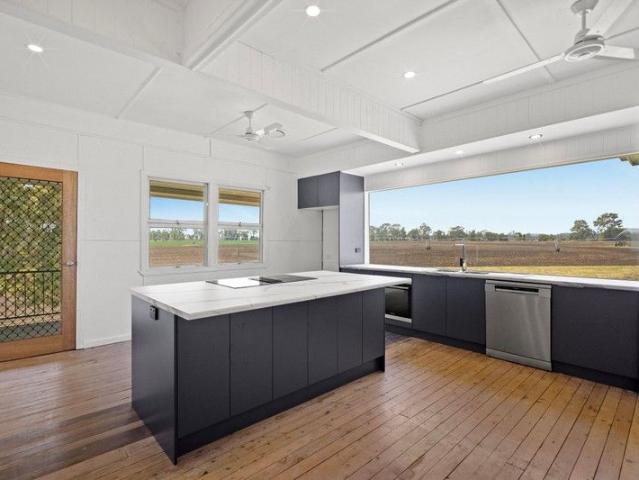 Acreage for sale in Blenheim, Queensland