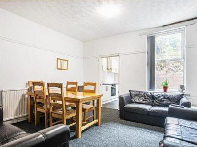 House for sale in Crookes, South Yorkshire